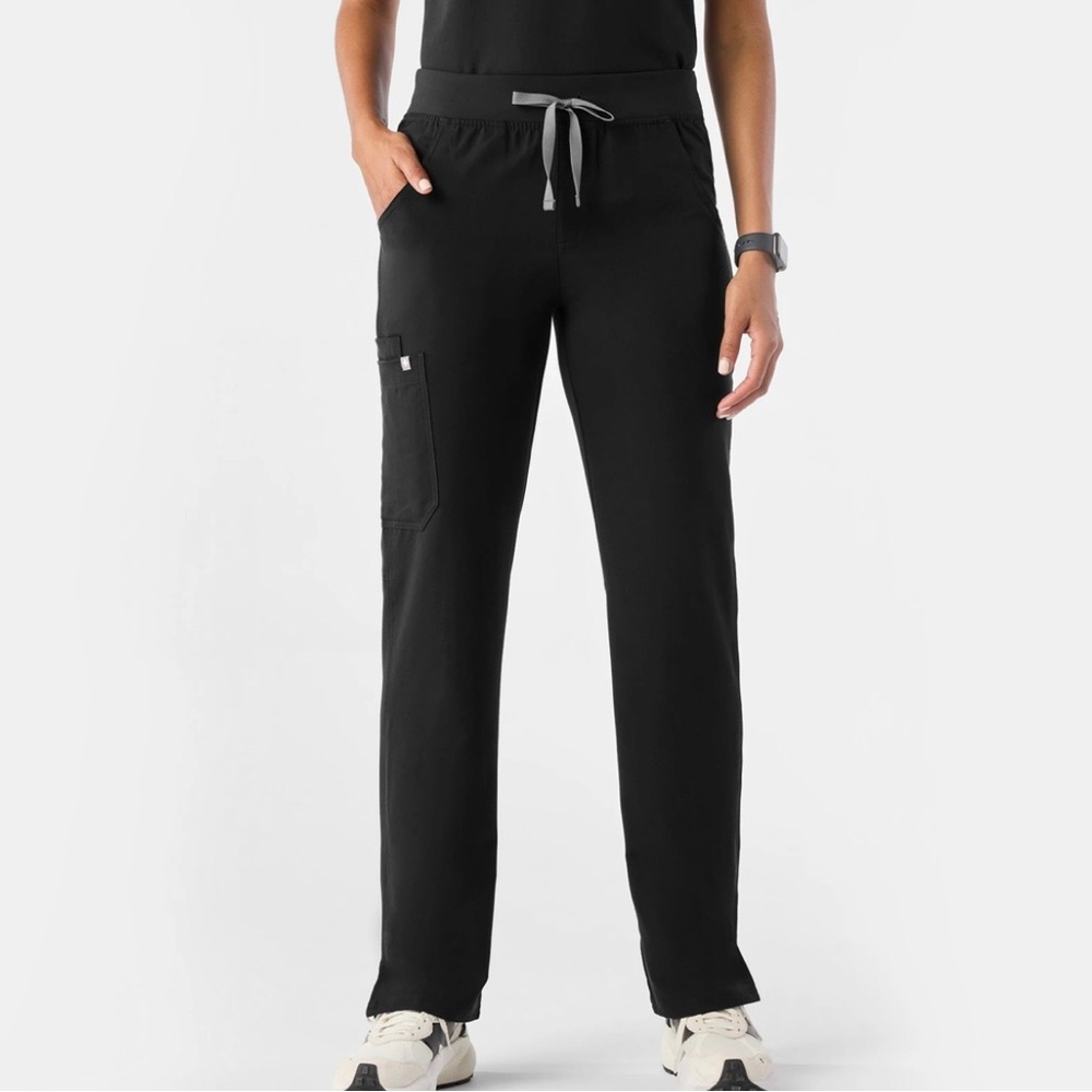 Figs Women's Black Wide Leg Pants